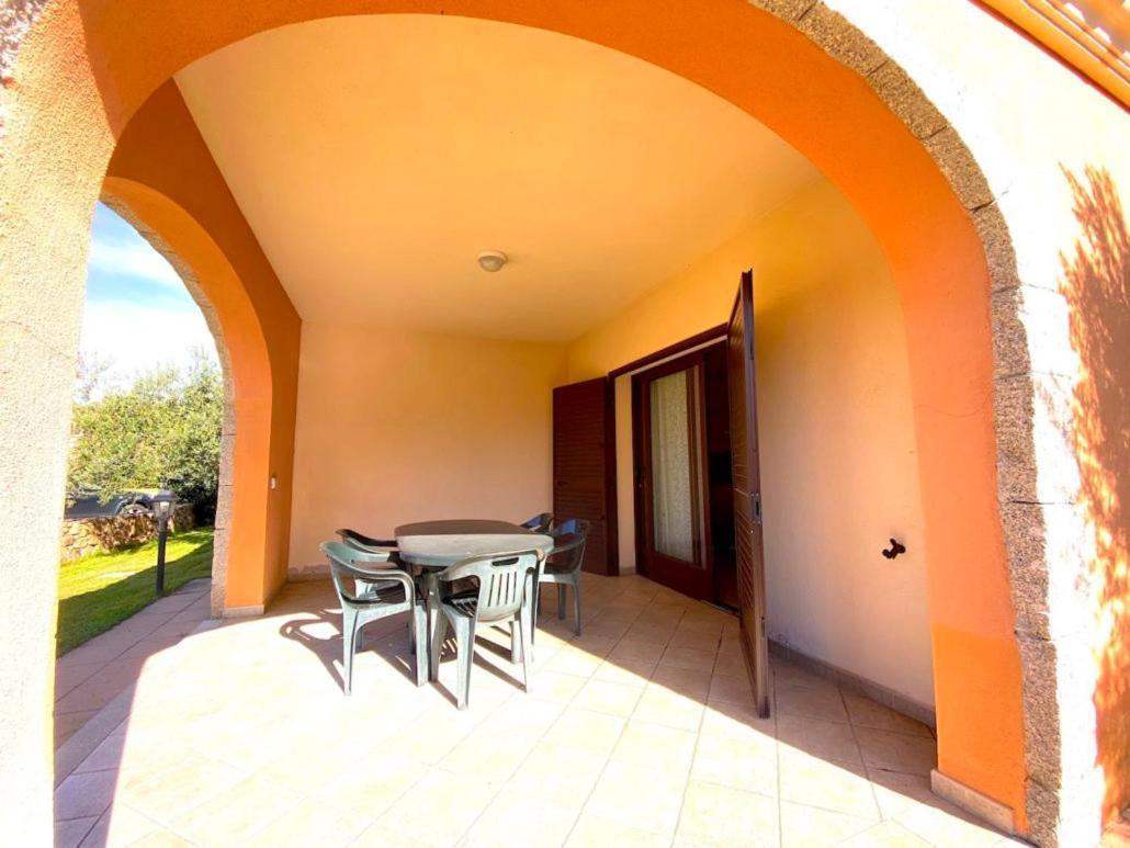 Residence Almusura Сан-Теодоро Экстерьер фото